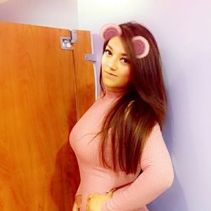 Meet your Posher, Karolin